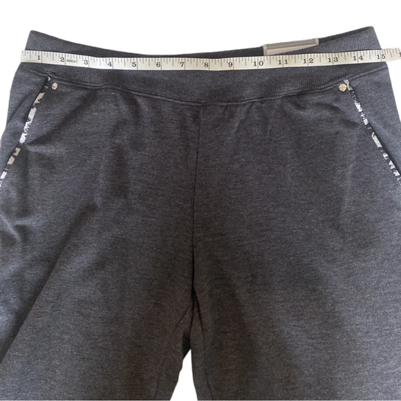 Chico’s Zenergy Knit Collection Animal Trim Set Charcoal Size 0 - Picture 6 of 10